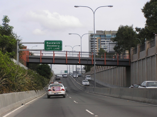 Ozroads: Eastern Distributor